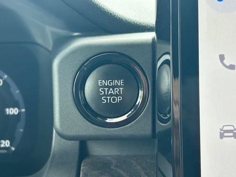 Used 2024 Toyota Tacoma Limited AWD/4WD image 27
