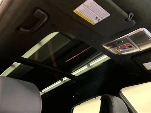 Used 2026 Genesis GV70 3.5T Sport Prestige image 17