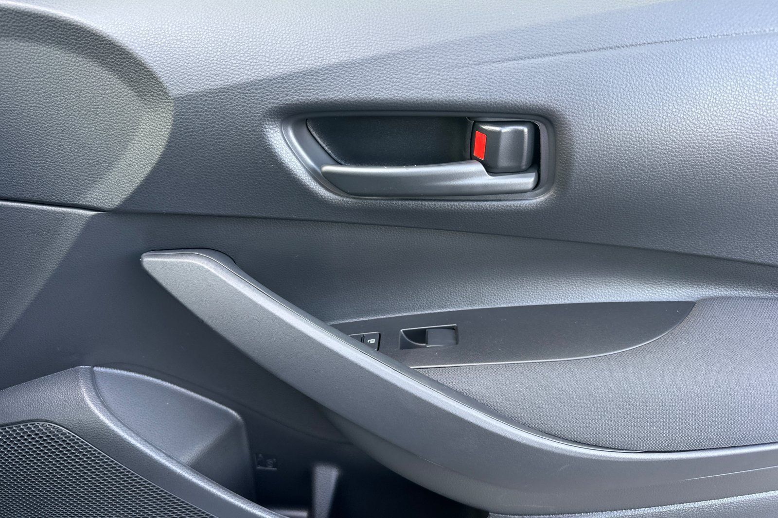 New 2027 Toyota Corolla LE FWD image 18