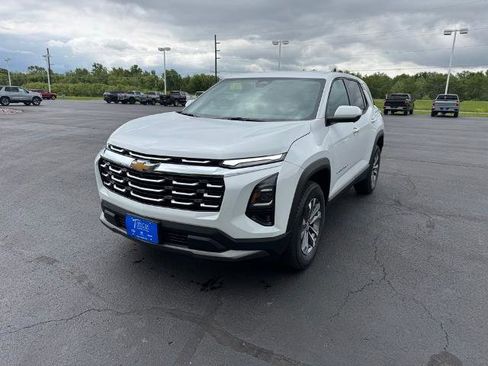 New 2026 Chevrolet Equinox LT w/ Convenience Package II image 1