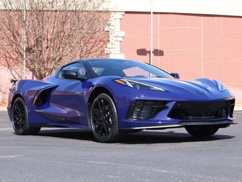 New 2026 Chevrolet Corvette Stingray Preferred Conv w/ 2LT RWD image 2