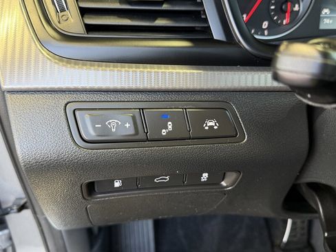 Used 2019 Hyundai Sonata Limited image 27