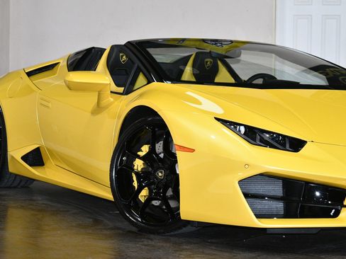 Used 2018 Lamborghini Huracan LP 580-2 image 52