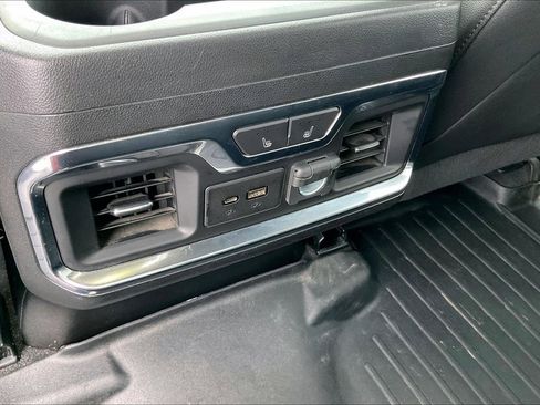 Certified 2021 Chevrolet Silverado 3500 LTZ w/ LTZ Premium Package image 32