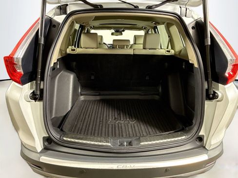 Used 2019 Honda CR-V Touring image 27