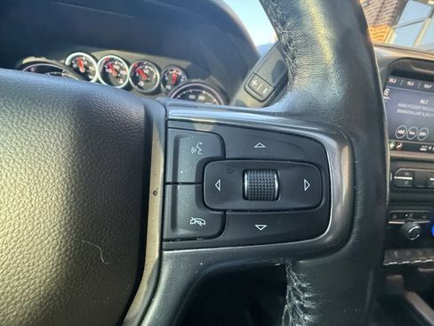 Used 2021 Chevrolet Silverado 1500 LT Trail Boss w/ Convenience Package II image 24