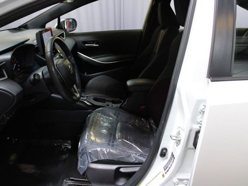 Used 2024 Toyota Corolla SE FWD image 31
