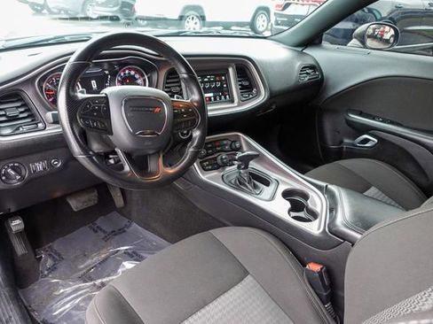 Used 2022 Dodge Challenger GT image 12