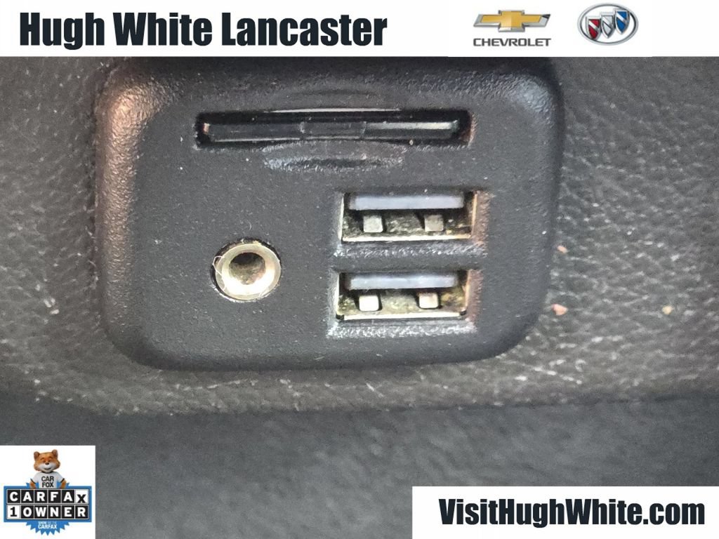 Used 2021 Chevrolet Traverse RS w/ LPO, Floor Liner Package AWD/4WD image 11