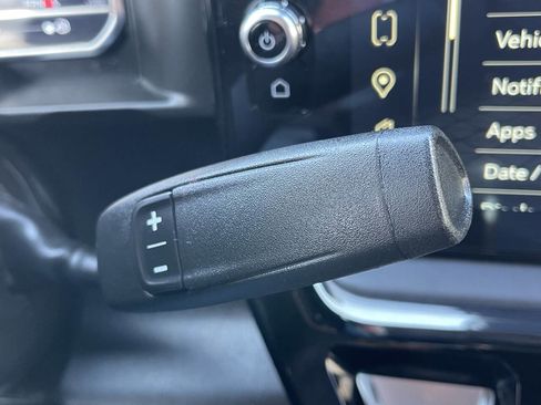 Used 2024 GMC Sierra 2500 AT4X image 23