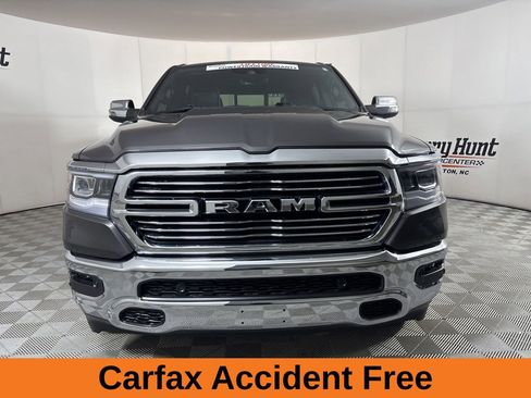 Used 2023 RAM 1500 Laramie AWD/4WD image 3