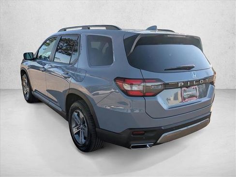 New 2026 Honda Pilot EX-L image 8