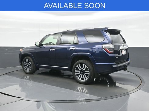 Used 2024 Toyota 4Runner Limited AWD/4WD image 5
