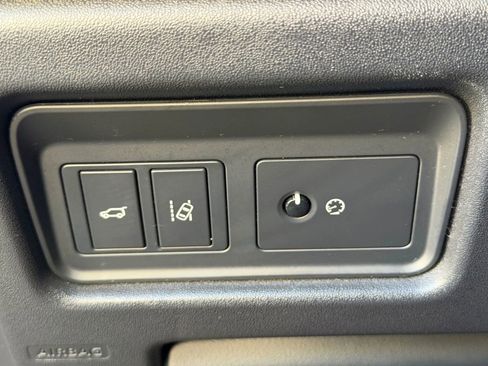 Used 2017 Land Rover Discovery Sport HSE image 48