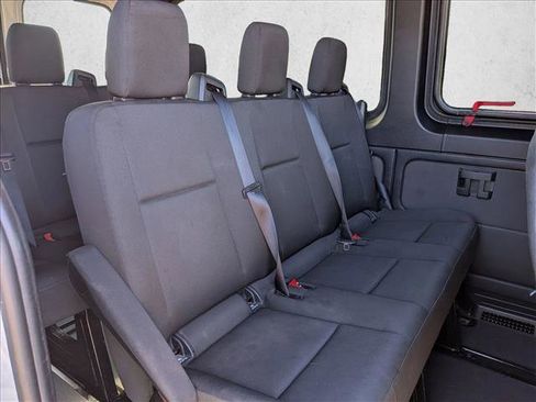 Used 2024 Mercedes-Benz Sprinter 2500 image 19