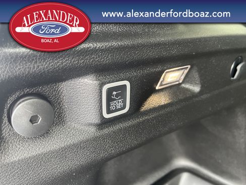 Used 2023 Jeep Grand Cherokee L Limited AWD/4WD image 20