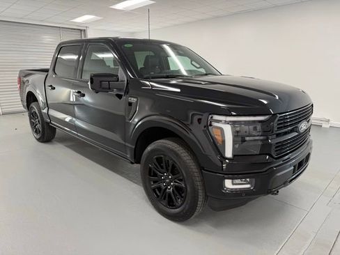 New 2025 Ford F150 Platinum w/ FX4 Off-Road Package image 3