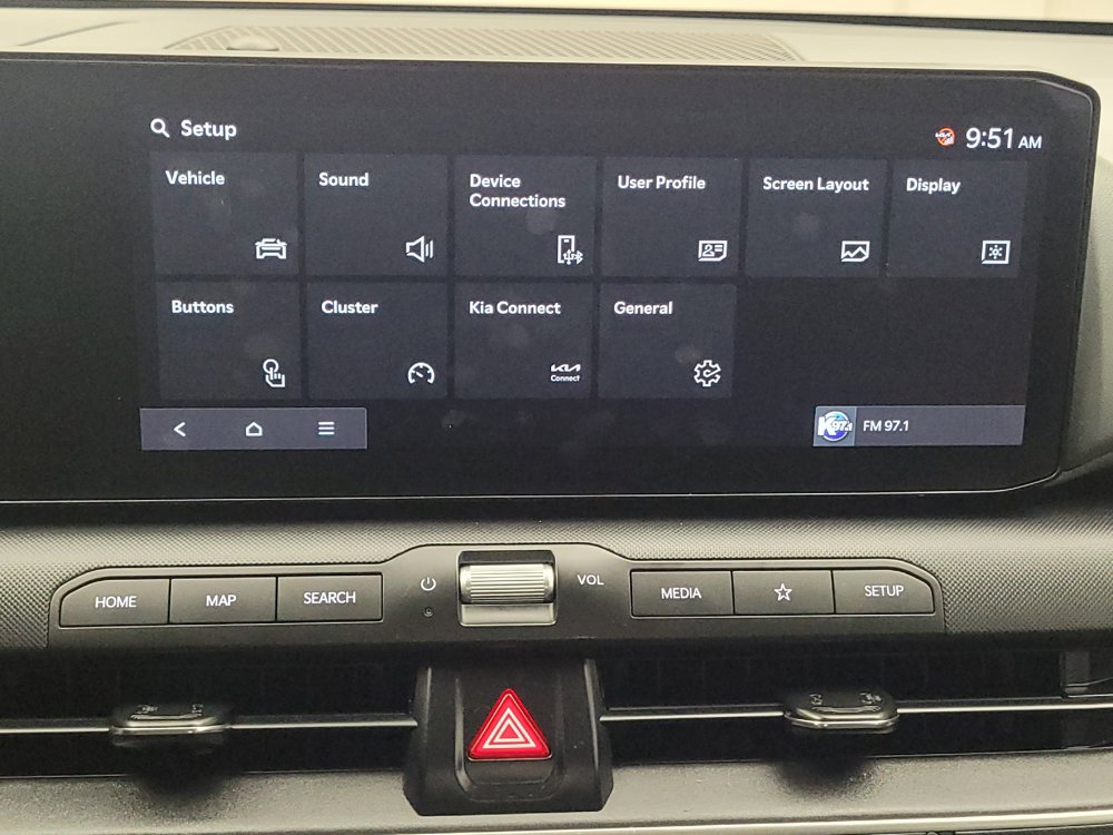 Used 2025 Kia K4 FWD image 25