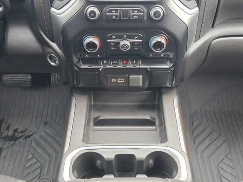 Used 2022 Chevrolet Silverado 1500 LT Trail Boss w/ Bed Protection Package image 13