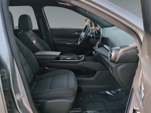 Used 2025 Chevrolet Equinox LT image 15