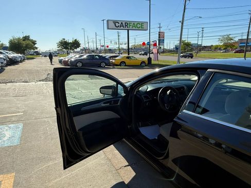 Used 2019 Ford Fusion S FWD image 17