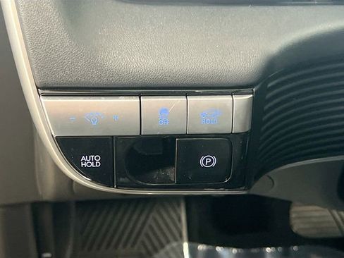 Used 2024 Hyundai Ioniq 5 Limited image 10
