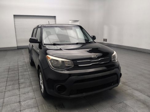 Used 2018 Kia Soul w/ Convenience Package FWD image 13