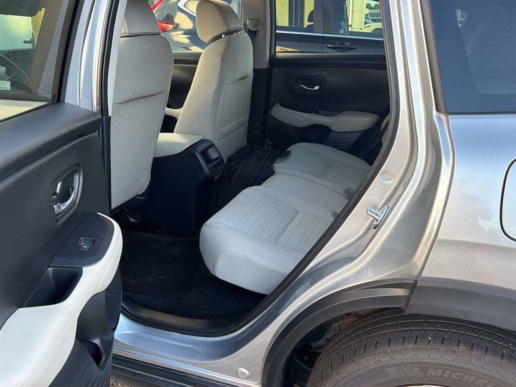 Used 2026 Honda HR-V LX image 5