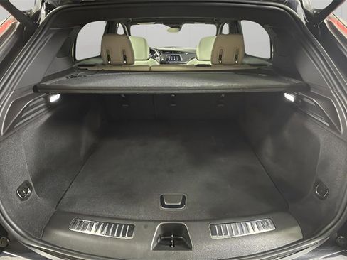 Used 2023 Cadillac XT4 Sport image 28