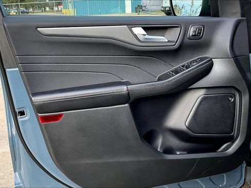 Used 2023 Ford Escape Active w/ Tech Pack #2 image 22