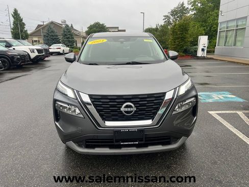 Used 2023 Nissan Rogue SV AWD/4WD image 2