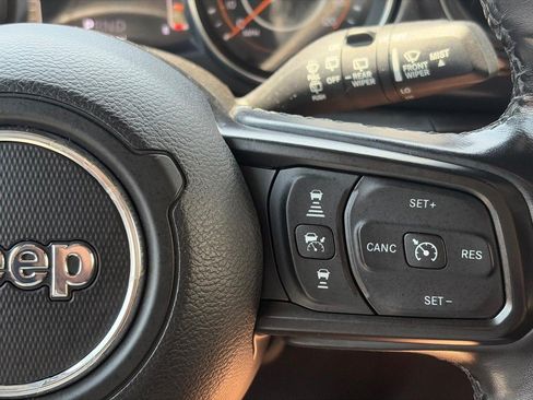 Used 2021 Jeep Wrangler Unlimited Sport AWD/4WD image 24