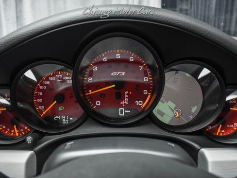 Used 2014 Porsche 911 GT3 image 10