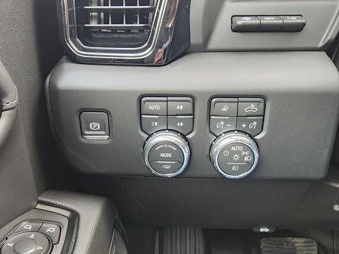 New 2026 GMC Sierra 2500 AT4X image 22