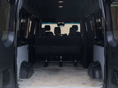 Used 2019 Mercedes-Benz Sprinter 4x4 144 image 12