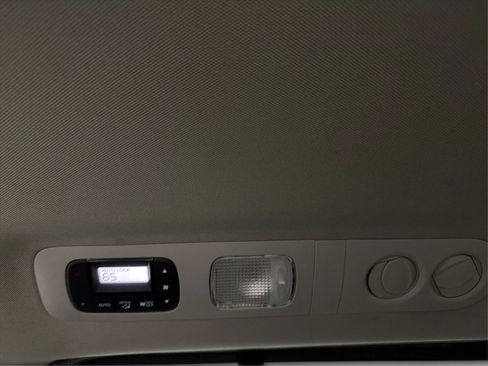Used 2016 Honda Odyssey Touring image 29