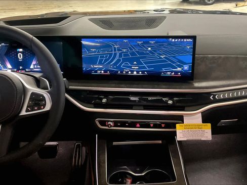 New 2026 BMW X7 xDrive40i w/ M Sport Package image 6