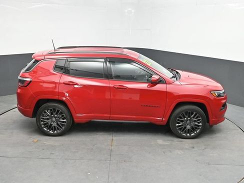 Used 2022 Jeep Compass Limited AWD/4WD image 37
