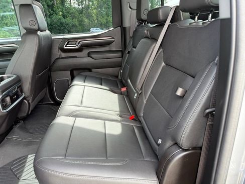 Used 2023 Chevrolet Silverado 1500 LTZ AWD/4WD image 51