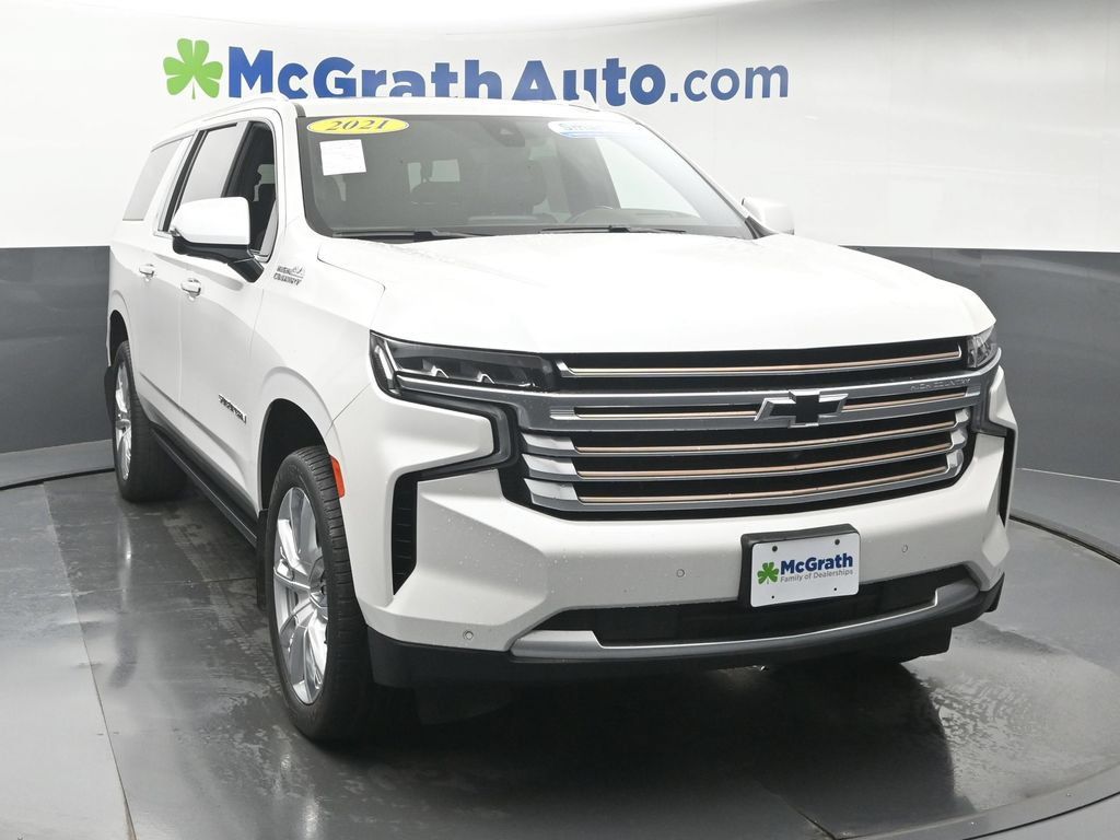 Used 2021 Chevrolet Suburban High Country AWD/4WD image 5