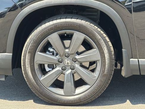 Certified 2025 Honda Pilot Sport image 34