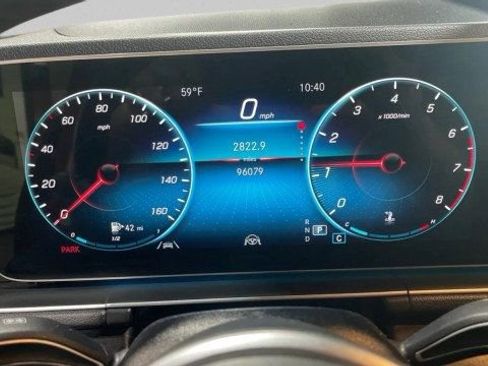 Used 2022 Mercedes-Benz GLE 350 4MATIC w/ AMG Line Exterior image 16