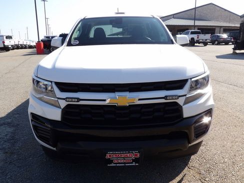 Used 2022 Chevrolet Colorado LT w/ Fleet Safety Package RWD image 12