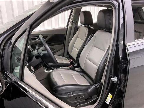 Used 2016 Buick Encore Leather FWD image 8
