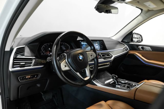 Used 2020 BMW X7 xDrive40i w/ Premium Package AWD/4WD image 4