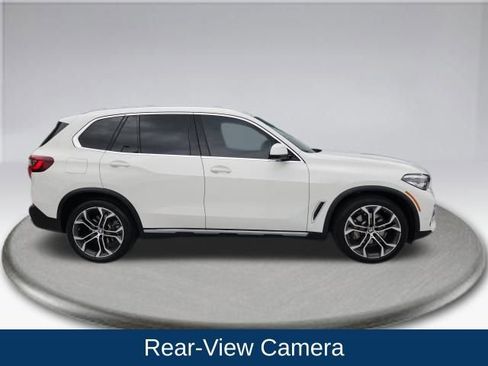 Used 2023 BMW X5 xDrive40i w/ Premium Package image 10