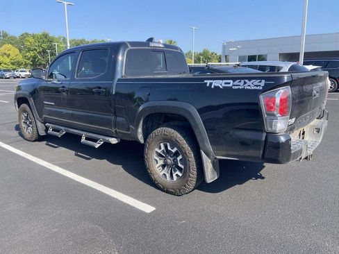 Used 2022 Toyota Tacoma TRD Off-Road w/ TRD Premium Off Road Package AWD/4WD image 5