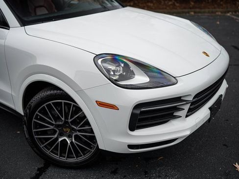 Used 2021 Porsche Cayenne S image 14