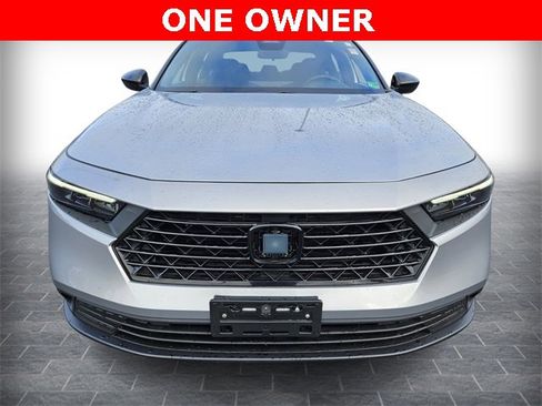 Used 2024 Honda Accord Sport image 2