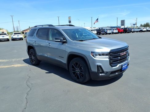 Used 2023 GMC Acadia SLT w/ Elevation Edition AWD/4WD image 8
